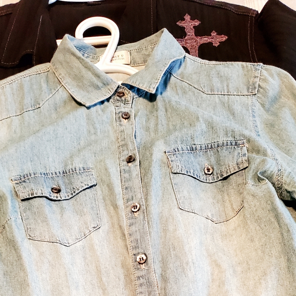 Light Jean women's button down - Picture 8 of 11